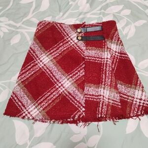 Chic Red Plaid A-Line Skirt with Buckle Details